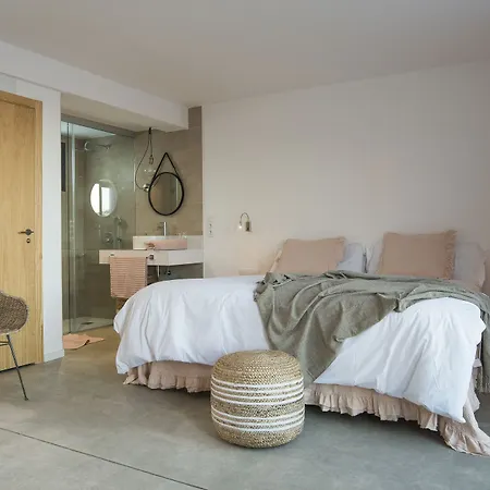 Luxury With Heated Pool Iii - Adults Only